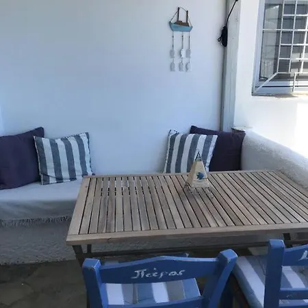 Yria * Piso Livadi